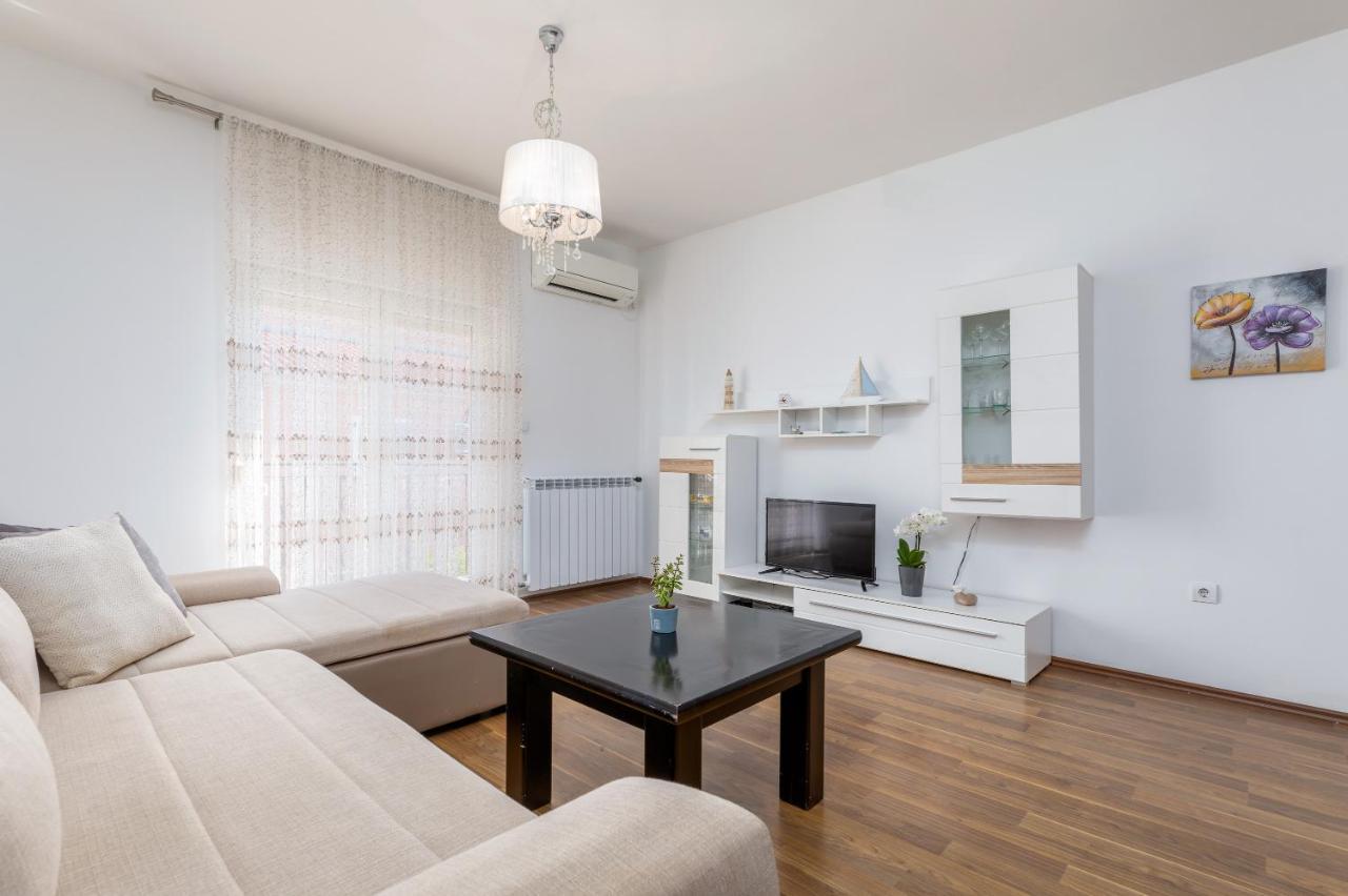 Apartman Vera Pula Zewnętrze zdjęcie