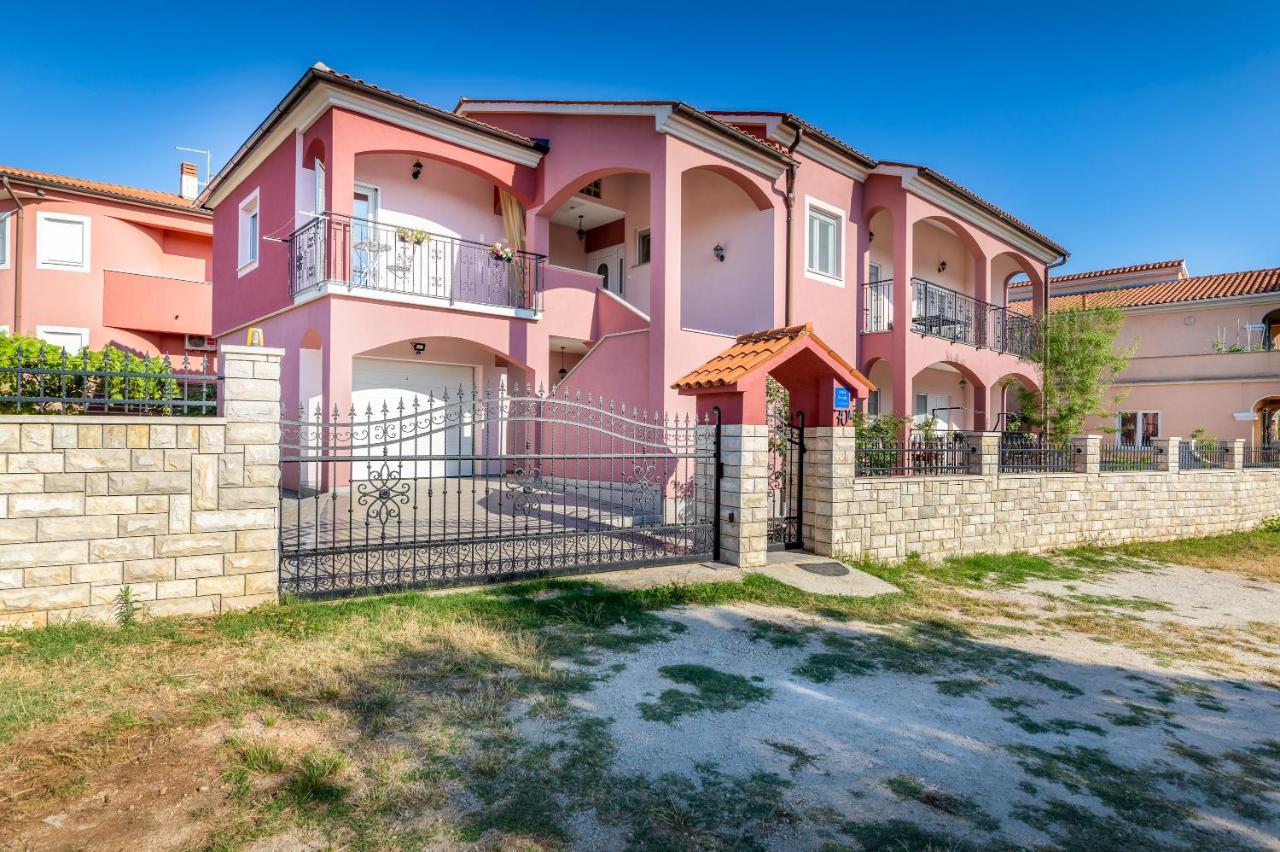 Apartman Vera Pula Zewnętrze zdjęcie